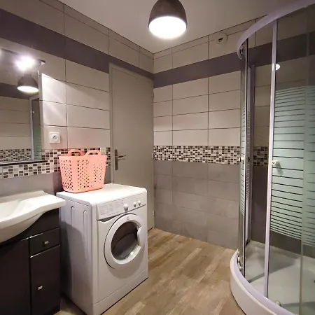 Le Bokeh - Face A La Cite Medievale דירה *