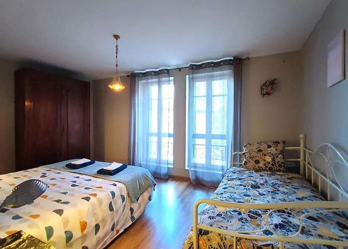 Le Bokeh - Face A La Cite Medievale * Carcassonne